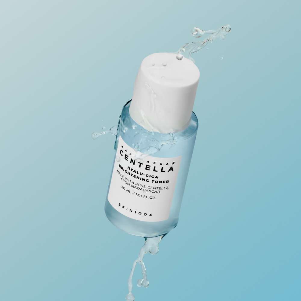 SKIN1004 Madagascar Centella Hyalu-Cica Brightening Toner 30 ml